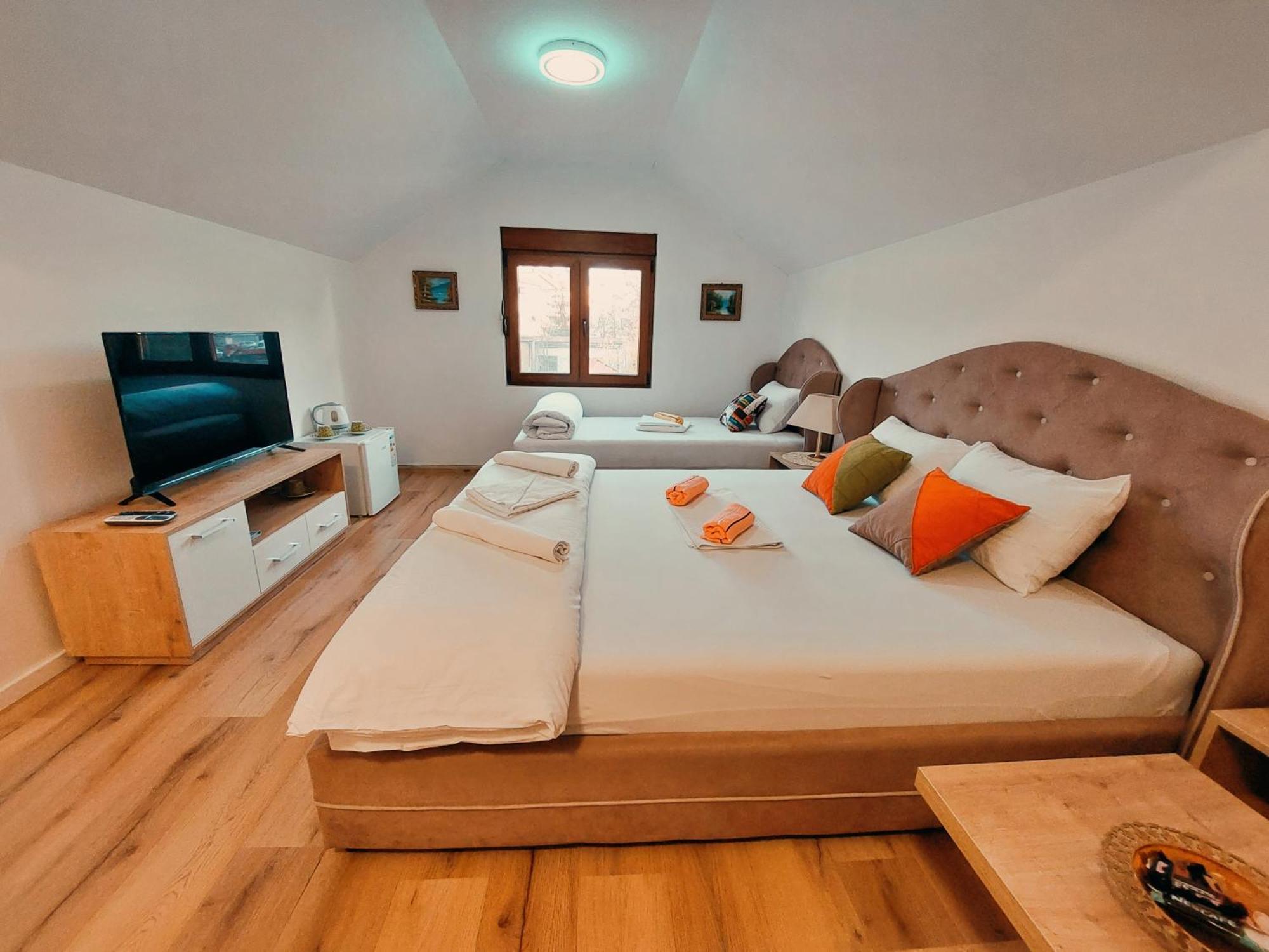 Buba Palace Никшич Экстерьер фото