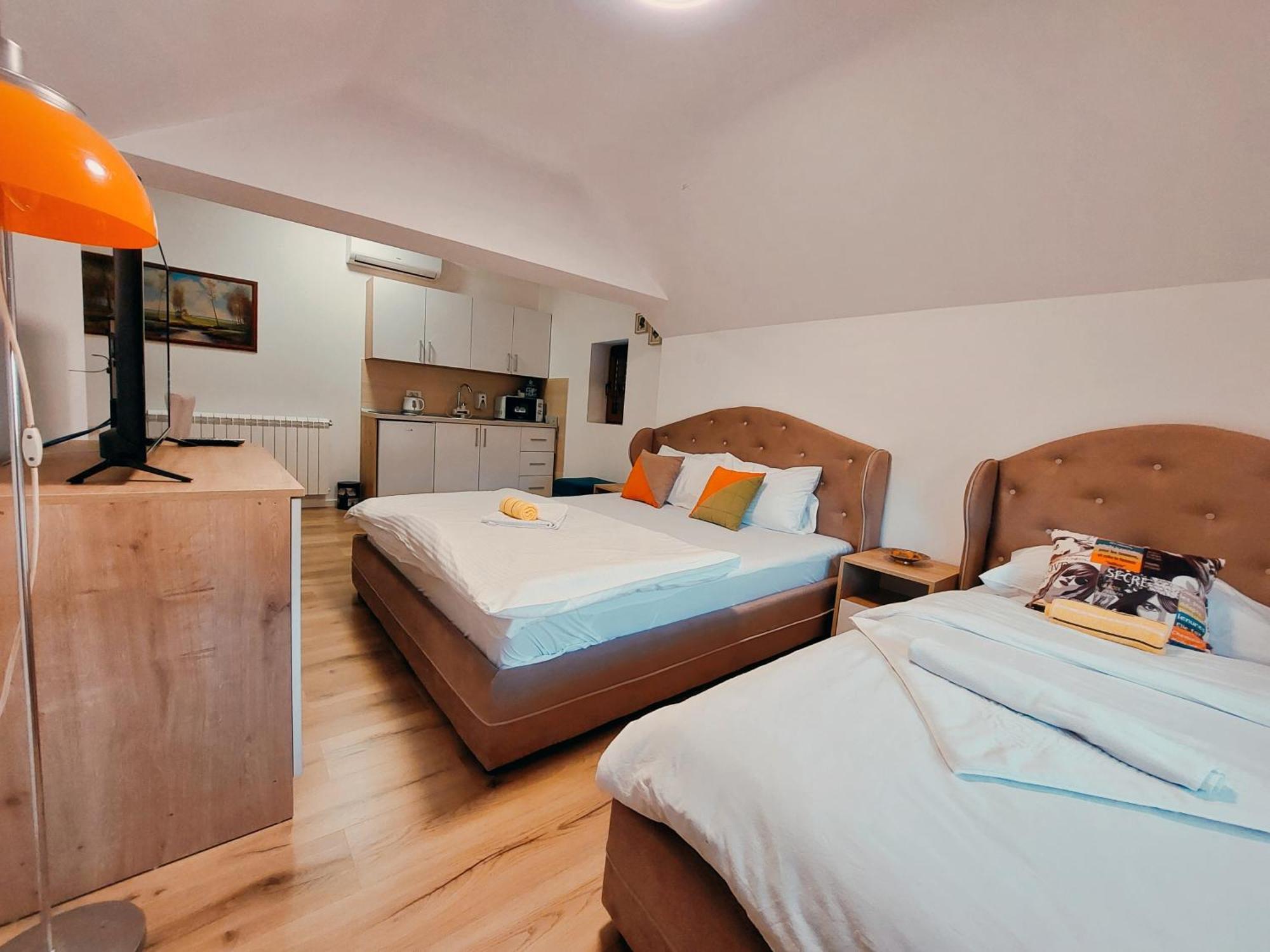 Buba Palace Никшич Экстерьер фото